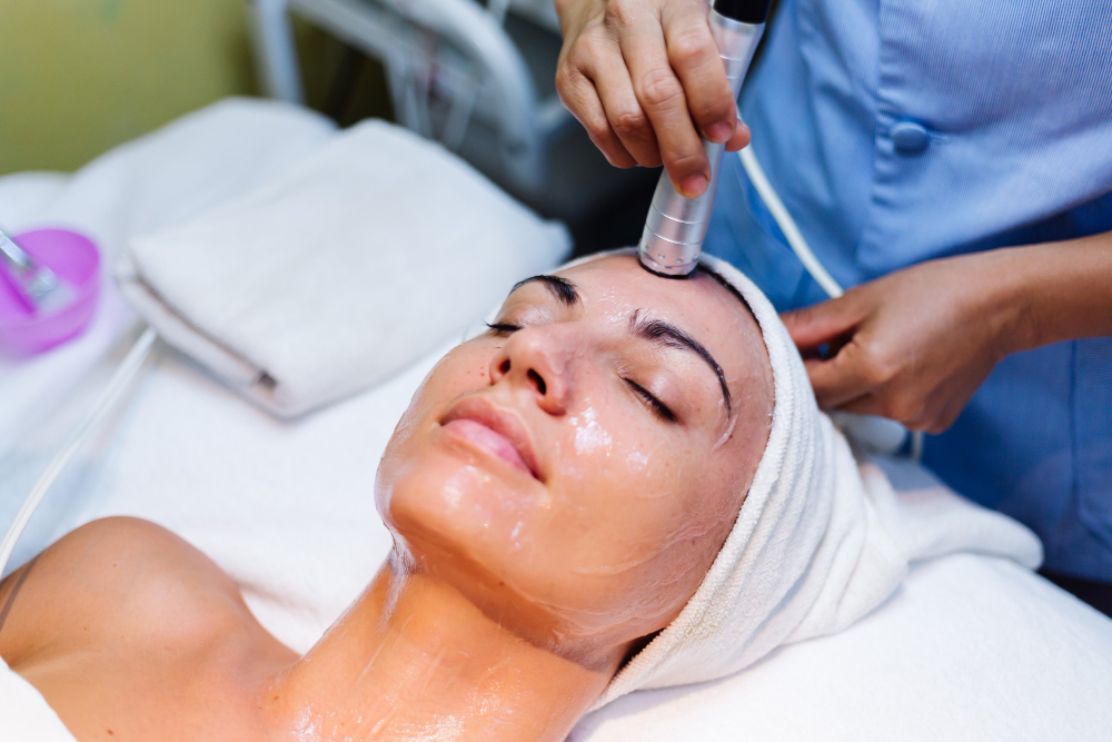 Medifacials & Hydrafacial